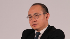 大盘非理性调整之后都会有弯腰捡筹码的机会芯片新能源怎么看？